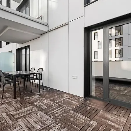 アパート Luxurious Vibe In The Business Center, Views ブカレスト
