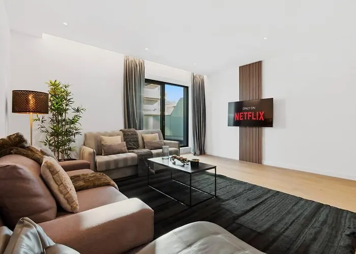 Luxurious Vibe In The Business Center, Views Apartment Bukarest