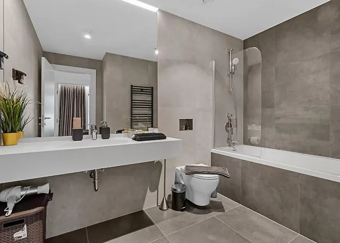 Luxurious Vibe In The Business Center, Views * Bucureşti