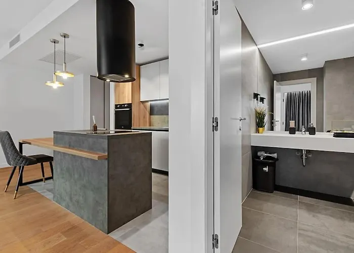 Luxurious Vibe In The Business Center, Views Apartament Bucureşti